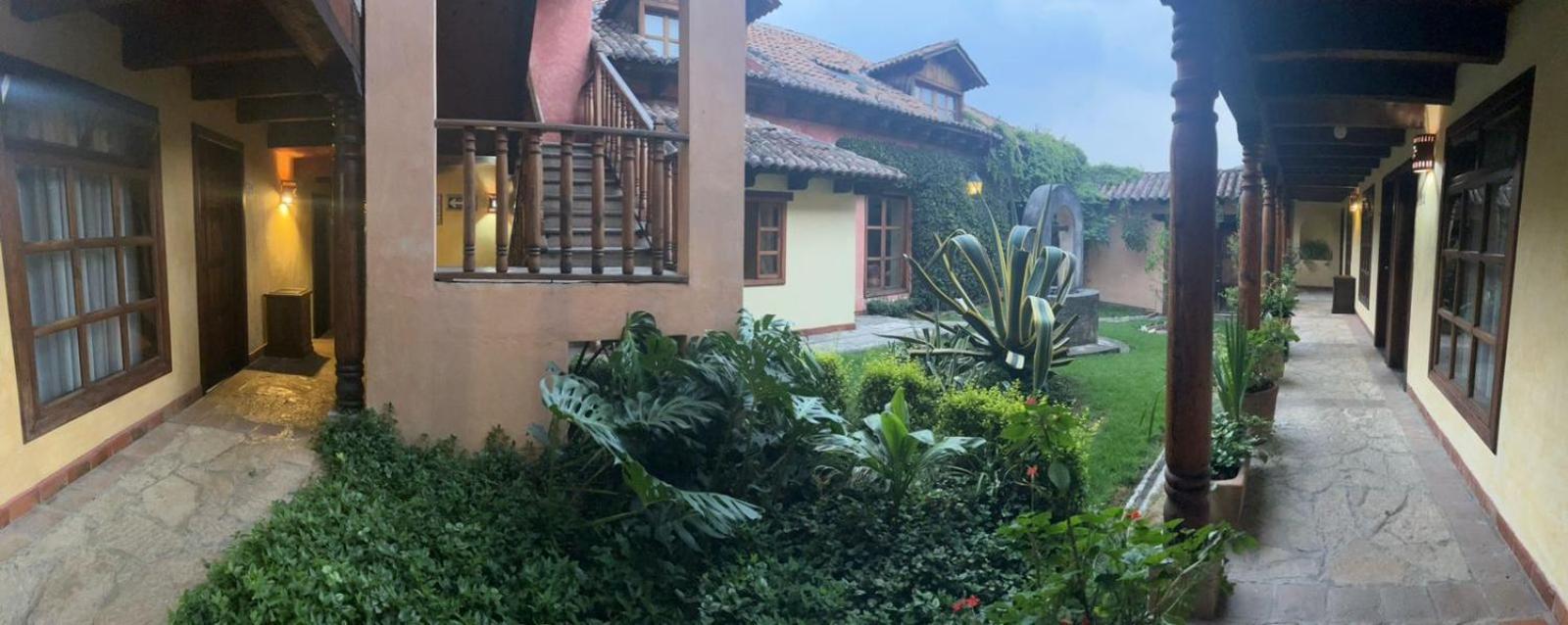 卡萨维亚酒店 San Cristóbal de Las Casas 外观 照片